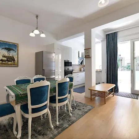 City Center Apartamento *